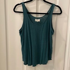 Lou and Grey women’s 100% linen scoop teal tank. Medium.